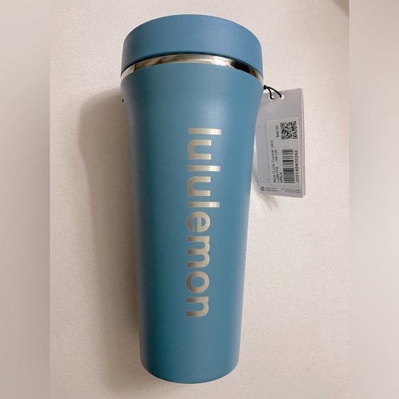 NWT Lululemon Back To Life Tumbler 24oz Teal Blue Color - Picture 7 of 11